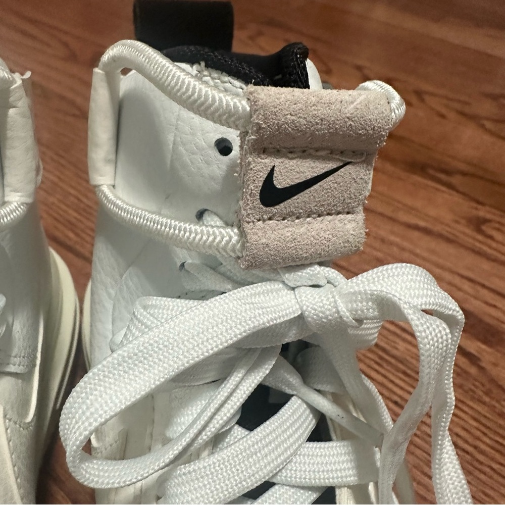 nike women’s Air Force 1 High Utility 2.0 sneakers